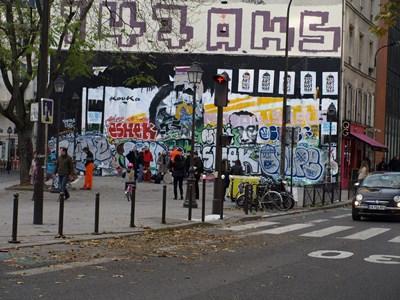 photo graffiti Paris 10eme arrondissement